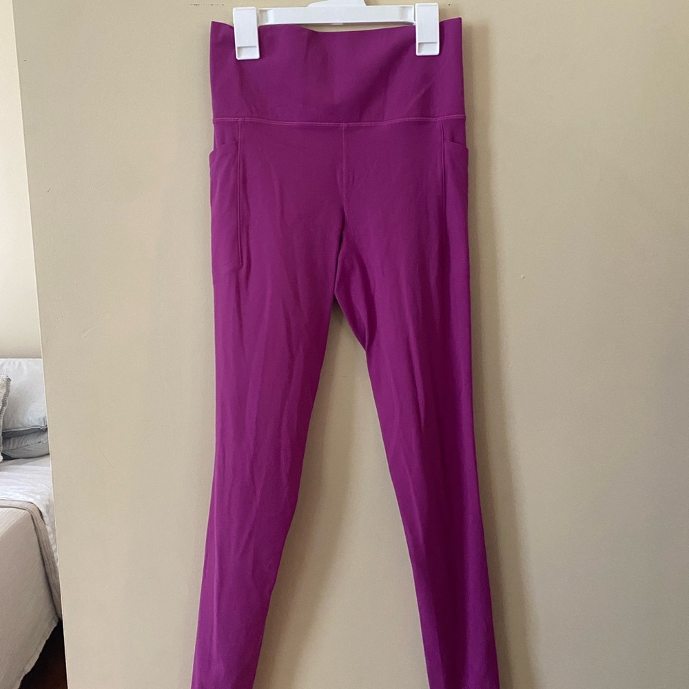 Athleta Purple Salutation Stash Tight Leggings